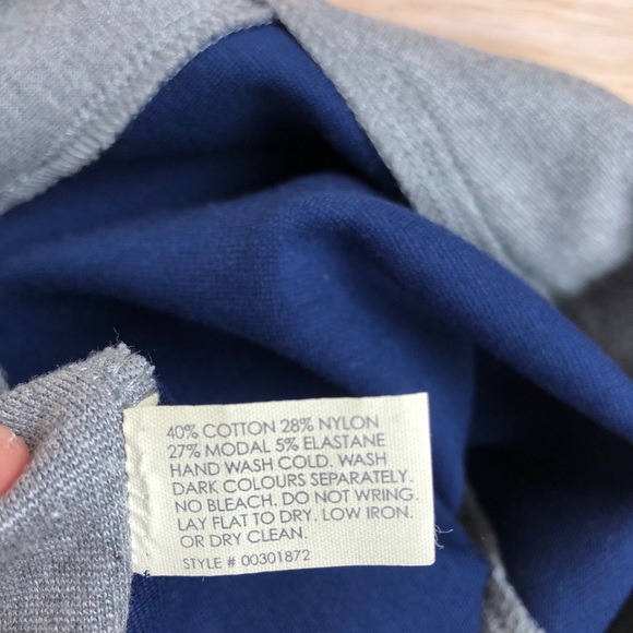 Club Monaco skirt - Picture 3 of 4